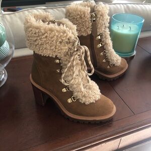 Women's Brown Shearling Lace-Up Boots
